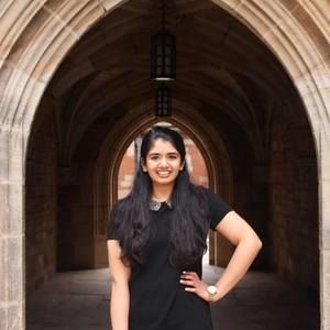 Meet your Posher, Aakshi